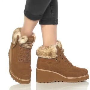 Roxy Alpine Collection Alma Lace Up Wedge Boots